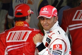 Pilot Mclarenu Lewis Hamilton.