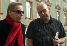 Havel a umělecký šéf a režisér Husy na provázku Vladimír Morávek