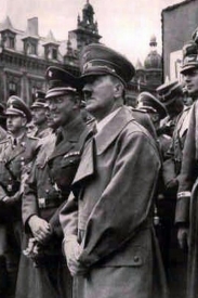 Hitler v Chebu.