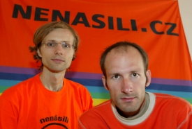 Hladovkáři Jan Bednář (vlevo) a Jan Tamáš.