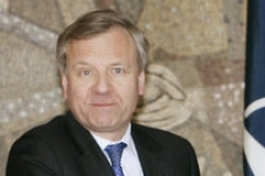 Generální tajemník NATO Jaap de Hoop Scheffer