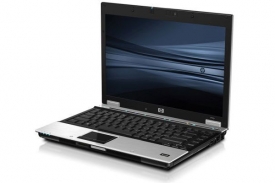 Notebook HP EliteBook 6930p se může pochulbit extrémní výdrží baterie.