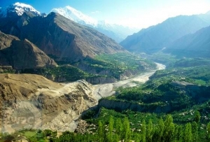 Himalájské údolí Hunza. Až sem sahá stopa Alexandra Velikého.