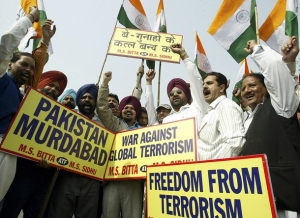 Indický protest proti terorismu.