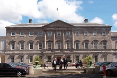 Ilustrační foto - budova irského parlamentu