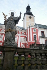 ilustrační foto: klášter benediktinů v Broumově
