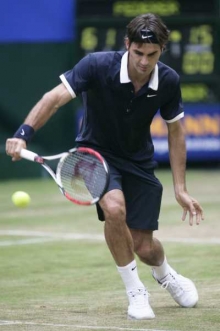 Rogera Federera čeká na úvod Wimbledonu těžký zápas s Hrbatým.