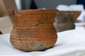 U Hulína na Kroměřížsku našli archeologové poklad.