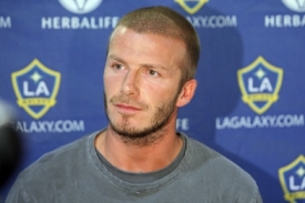 David Beckham bude hostovat v AC Milán.