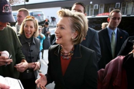 Clintonová se objevila mezi kandidáty na ministra zahraničí.