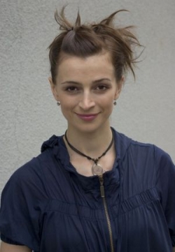Ivana Jirešová nahradí těhotnou Sabinu Laurinovou.