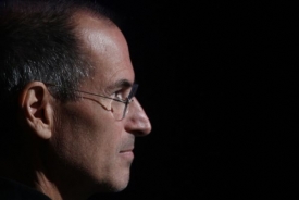 Steve Jobs odchází na léčení. Jak zareagují akcie Apple?