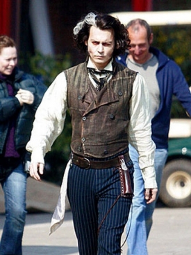 Johny Depp v muzikálu Sweeney Todd.