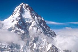 Vrchol hory K2 ve výšce 8611 m