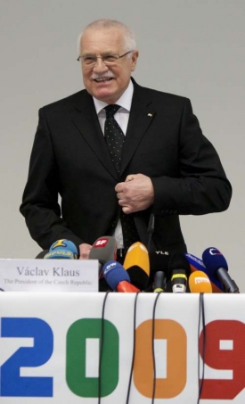 Zda podepíše Lisabon, Klaus na tiskové konferenci neřekl.