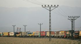 Kamiony čekající na turecko-irácké hranici