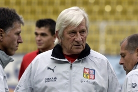 Trenér české fotbalové reprezentace Karel Brückner.