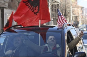 Kosovští Albánci s nadšením očekávají blížící se nazávislost.