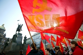 Demonstrace Komunistického svazu mládeže.
