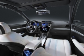 Interiér působí na Subaru nečekaně futuristicky.