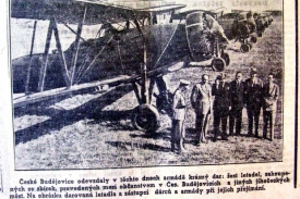 České Budějovice darovaly letadla armádě.