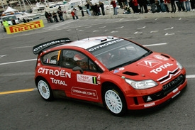 Vítěz Rallye Monte Carlo Sébastien Loeb s Citroënem C4.