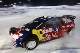 Sébastien Loeb si na norském sněhu jede pro vítězství.