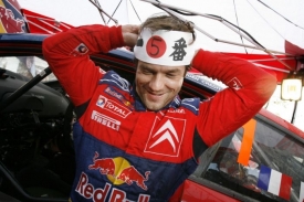 Sébastien Loeb slavil v Japonsku pátý titul mistra světa.