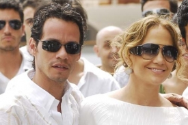 Jennifer Lopezová obnovila manželský slib.