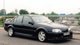 Lotus Carlton, mimo Británii prodávaný jako Lotus Omega, byl ve své době nejrychlejším sériově vyráběným sedanem na světě.
