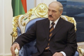 Prezident Lukašenko vymyslel, jak umlčet zahraniční novináře.