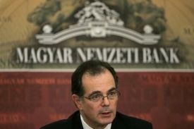 Guvernér maďarské centrální banky András Simor.