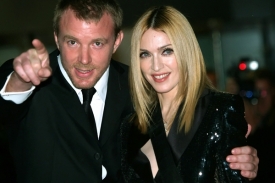 Madonna a Ritchie se rozvádějí.