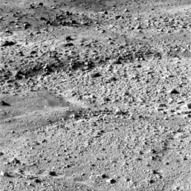 Takhle vypadá povrch Marsu.