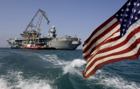 Americké lodě s humanitární pomocí v Černém moři. Provokace?