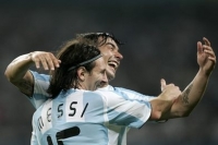 Lionel Messi se raduje z gólu svého týmu Argentiny.