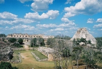 Bývalé mayské centrum Chichen Itzá.