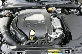 Motor ze zásob koncernu GM vlastnícího značku Saab je silný a pružný, ale také žíznivý.