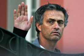 Portugalský fotbalový trenér José Mourinho. Budoucí kouč Anglie?