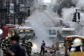 Výbuch na Manhattanu 18. července 2007.