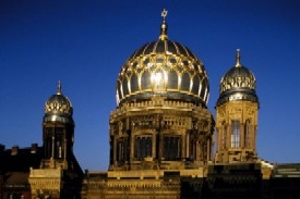 Zrenovovaná synagoga