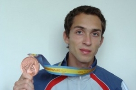 D&aacute;lkař Roman Novotn&yacute; (archivn&iacute; sn&iacute;mek).