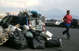 Hory odpadků v italské Neapoli