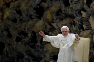 Papež Benedikt XVI. rozzuřil Židy.
