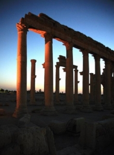 Dříve se Palmyra jmenovala Tadmour.