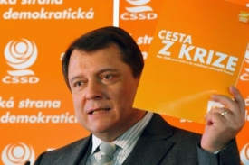 Jiří Paroubek by rád viděl Pecinu a Kohouta na kandidátce ČSSD.