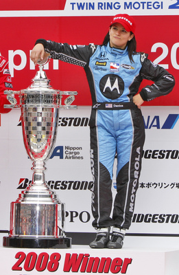 Danica Patricková, první žena, která vyhrála závod série Indycar.