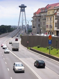 Vjezd na bratislavský Nový most.
