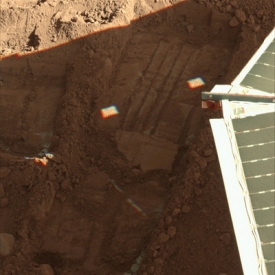 Záběr ze sondy Phoenix na Marsu.