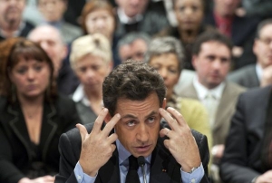 Bojí se Sarkozy Obamova stínu?